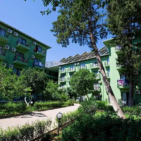 Hotel Larissa 3*