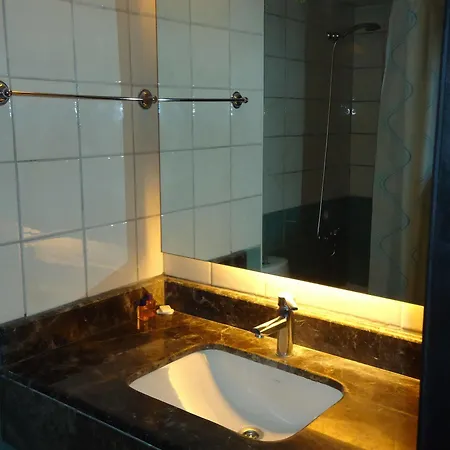 Hotel Larissa 3*
